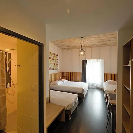Cit'hotel Le Relais Boisniard 3* Chambretaud