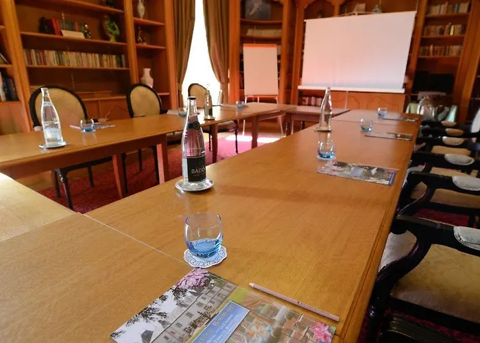 Cit'hotel Le Relais Boisniard 酒店 查姆布里陶德